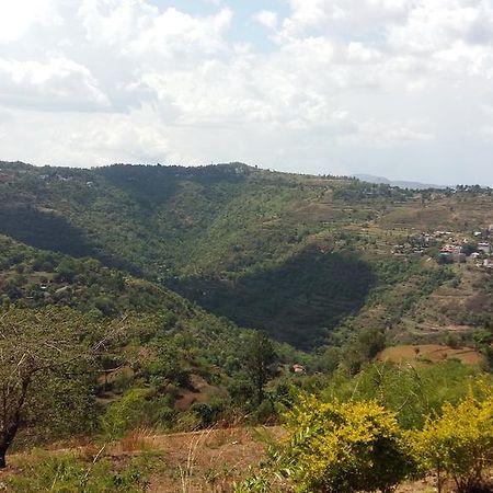 Hill Top Villa Panchgani Esterno foto
