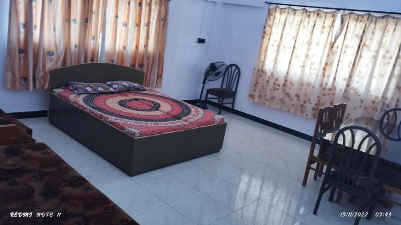 Hill Top Villa Panchgani Esterno foto